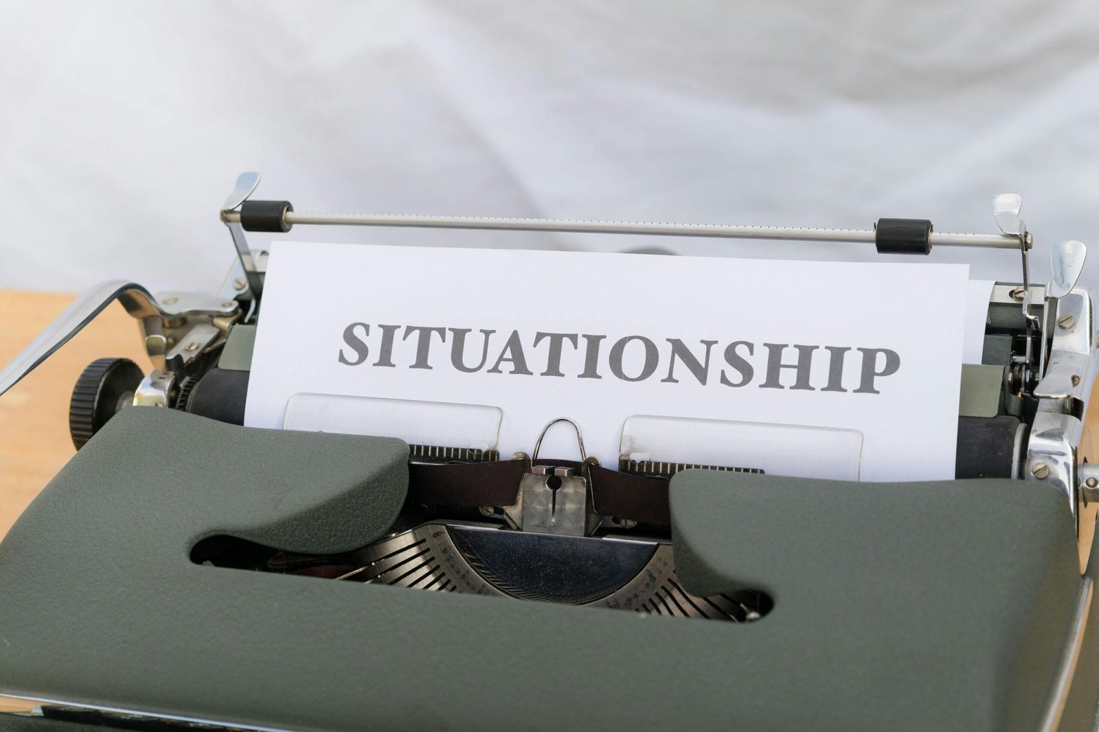 what is a situationship and how to get out